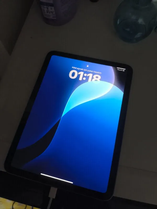 Apple iPad A16 11″ ( 2 Yıl Apple Türkiye Garantili )