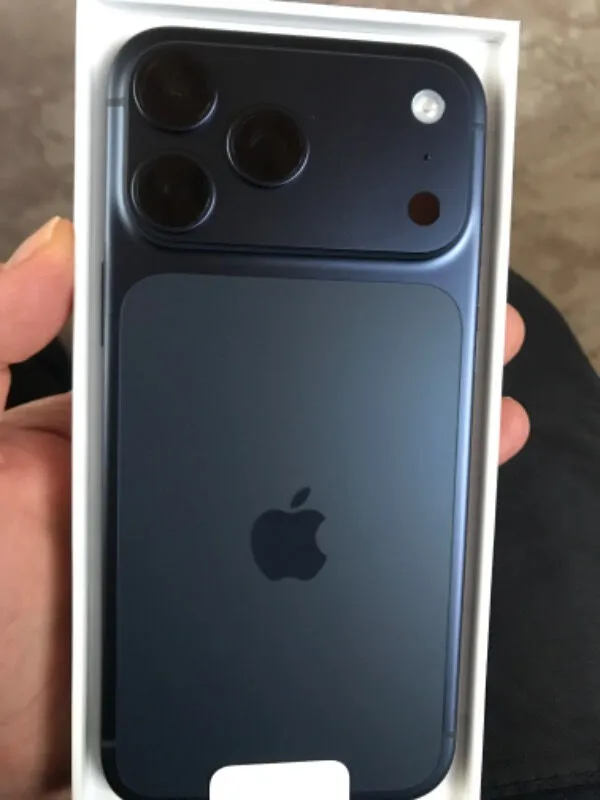 Apple iPhone 17 Pro Max ( 2 Yıl Apple Türkiye Garantili )