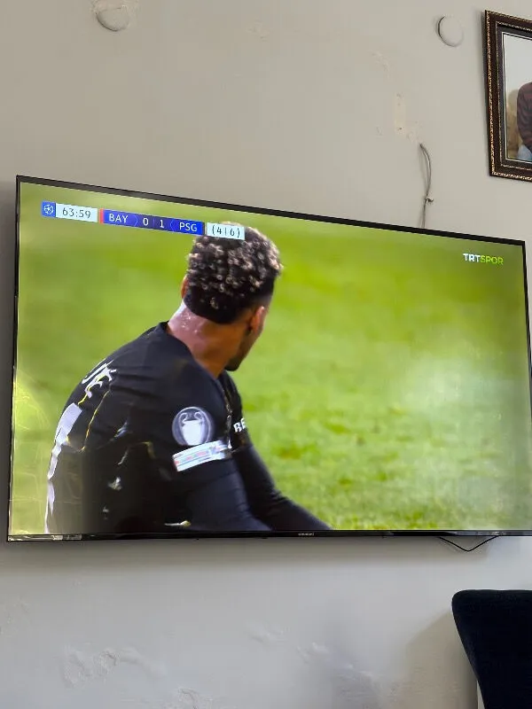 Grundig 50 GKU 700 50” 127 Ekran Uydu Alıcılı 4K Ultra HD Smart Google TV